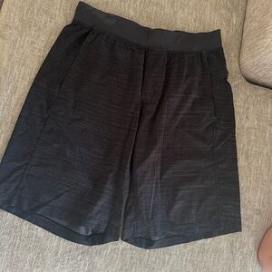 Men’s lululemon shorts